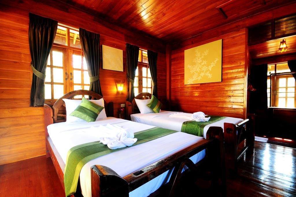 Aurora Resort Kanchanaburi Esterno foto