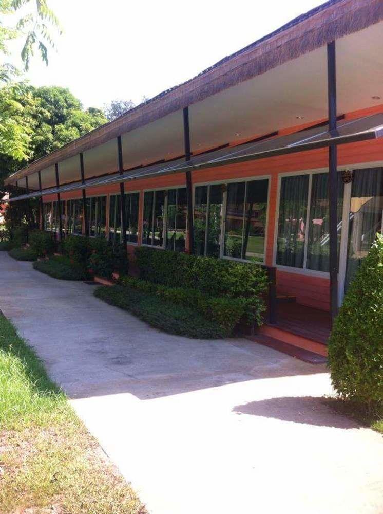 Aurora Resort Kanchanaburi Esterno foto