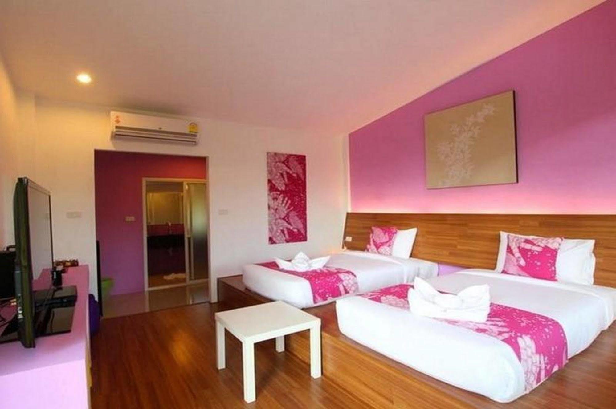 Aurora Resort Kanchanaburi Esterno foto