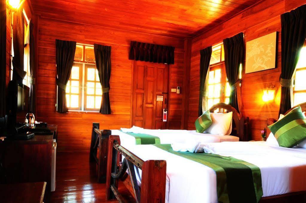 Aurora Resort Kanchanaburi Esterno foto